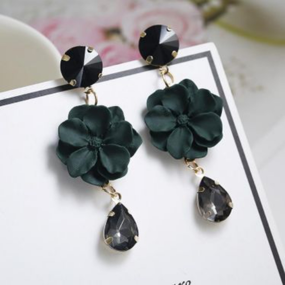 Crystal & Scarlet Green Flower Drop Earrin…